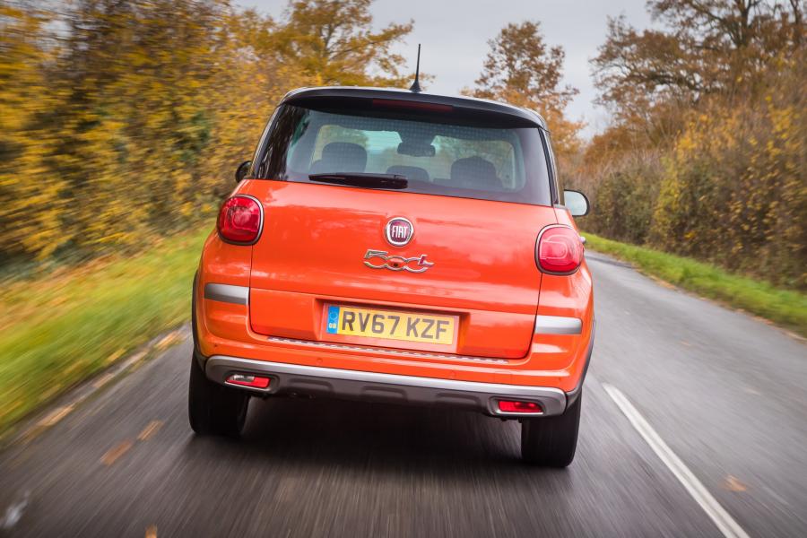  Fiat 500L Cross (330) 2017 года  (UK) (фото 29 из 89)